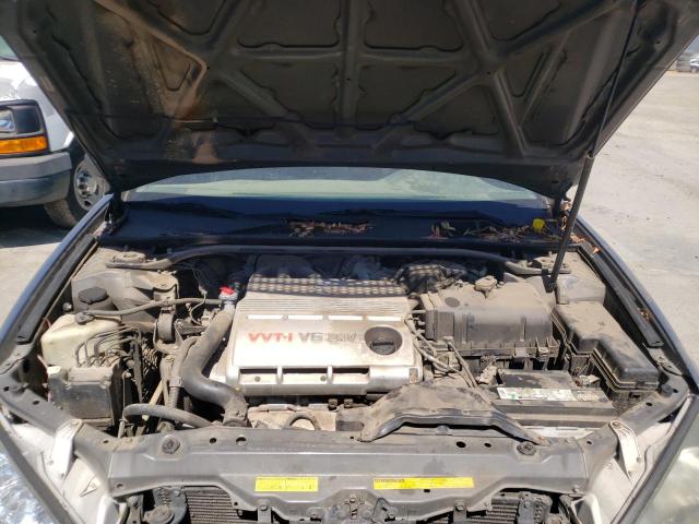Photo 7 from auction – 2003 TOYOTA CAMRY LE with VIN 4T1BF30K23U552943