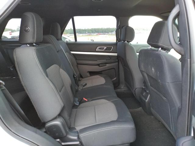 Photo 6 from auction – 2017 FORD EXPLORER X with VIN 1FM5K7D83HGD11817