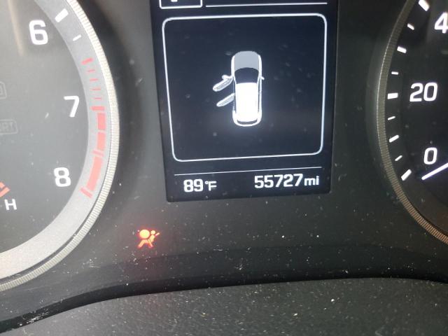 Photo 8 from auction – 2018 HYUNDAI TUCSON SE with VIN KM8J2CA47JU699652