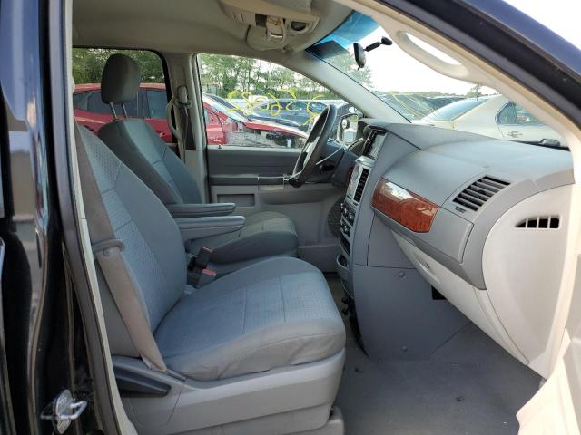 Photo 5 from auction – 2009 CHRYSLER TOWN & COU with VIN 2A8HR44E39R635229