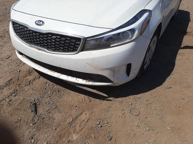 Photo 9 from auction – 2018 KIA FORTE LX with VIN 3KPFK4A76JE232666