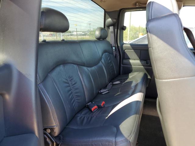 Photo 6 from auction – 2000 CHEVROLET SILVERADO with VIN 2GCEK19T5Y1403006