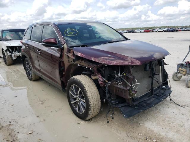 TOYOTA HIGHLANDER 2019 with VIN 5TDKZRFH7KS331075 - Photo from auction