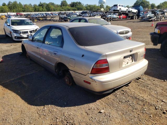 Photo 3 from auction – 1994 HONDA ACCORD EX with VIN 1HGCD5651RA097204