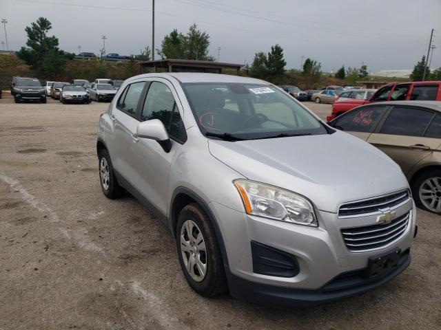 CHEVROLET TRAX LS 2015 with VIN 3GNCJKSB1FL255408 - Photo from auction
