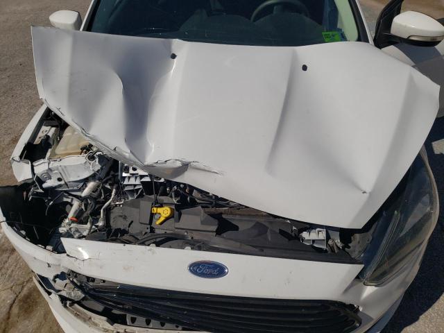 Photo 7 from auction – 2017 FORD FOCUS SE with VIN 1FADP3FE3HL243772