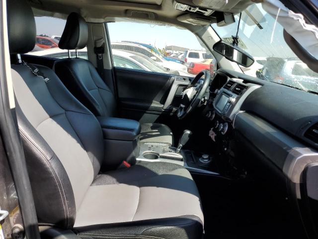 Photo 5 from auction – 2015 TOYOTA 4RUNNER SR with VIN JTEBU5JR5F5253233