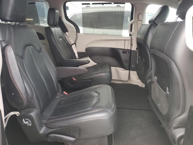 Photo 6 from auction – 2017 CHRYSLER PACIFICA T with VIN 2C4RC1BG3HR692058