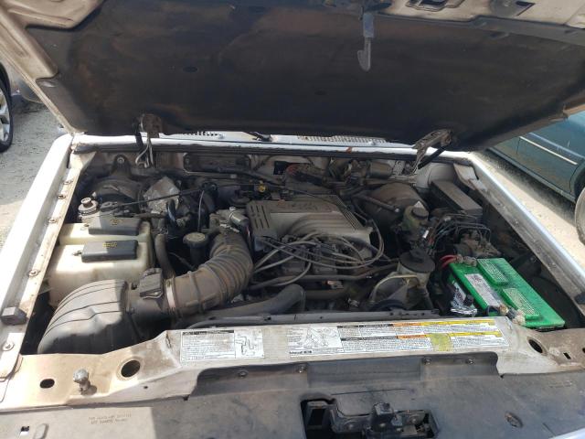 Photo 7 from auction – 2001 MERCURY MOUNTAINEE with VIN 4M2DU86P01UJ00385