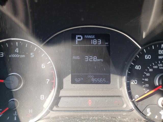 Photo 8 from auction – 2017 KIA FORTE LX with VIN 3KPFK4A73HE026974