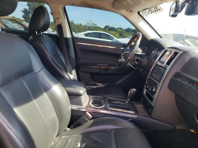 Photo 5 from auction – 2010 CHRYSLER 300 LIMITE with VIN 2C3CA3CV2AH153936