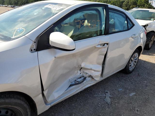 Photo 10 from auction – 2017 TOYOTA COROLLA L with VIN 5YFBURHE4HP678902