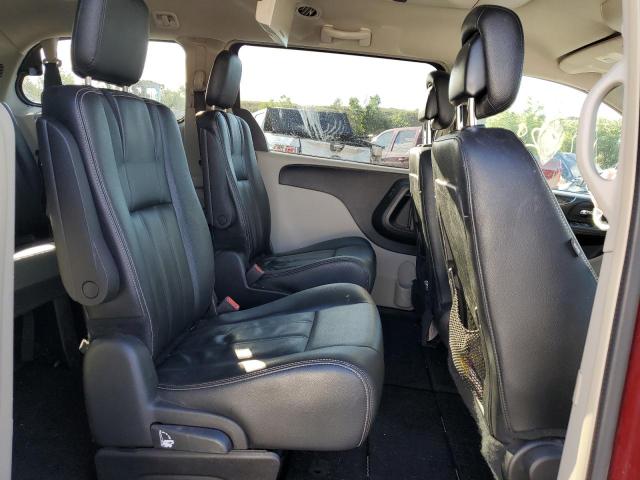 Photo 6 from auction – 2015 CHRYSLER TOWN & COU with VIN 2C4RC1BG3FR752031