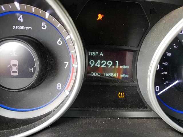 Photo 8 from auction – 2011 HYUNDAI SONATA SE with VIN 5NPEC4AC7BH139237