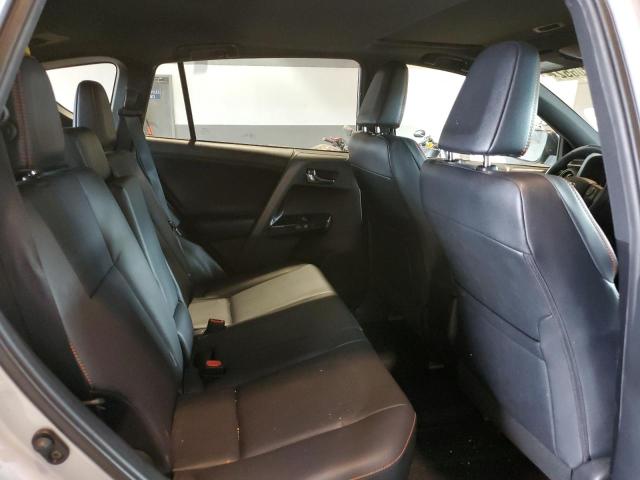 Photo 6 from auction – 2016 TOYOTA RAV4 SE with VIN 2T3JFREV2GW455840