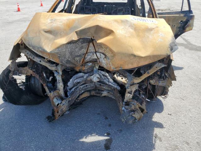 Photo 9 from auction – 2017 TOYOTA RAV4 LE with VIN 2T3ZFREV2HW403807