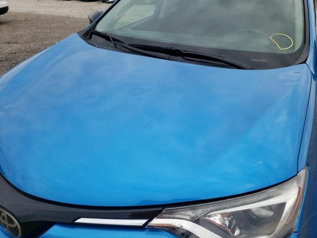 Photo 9 from auction – 2018 TOYOTA RAV4 LE with VIN 2T3BFREV0JW758613
