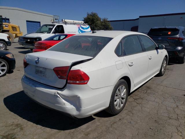 Photo 4 from auction – 2013 VOLKSWAGEN PASSAT S with VIN 1VWAP7A37DC150402
