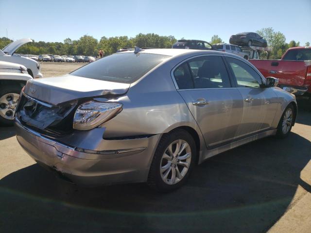 Photo 4 from auction – 2012 HYUNDAI GENESIS 3. with VIN KMHGC4DD5CU175282