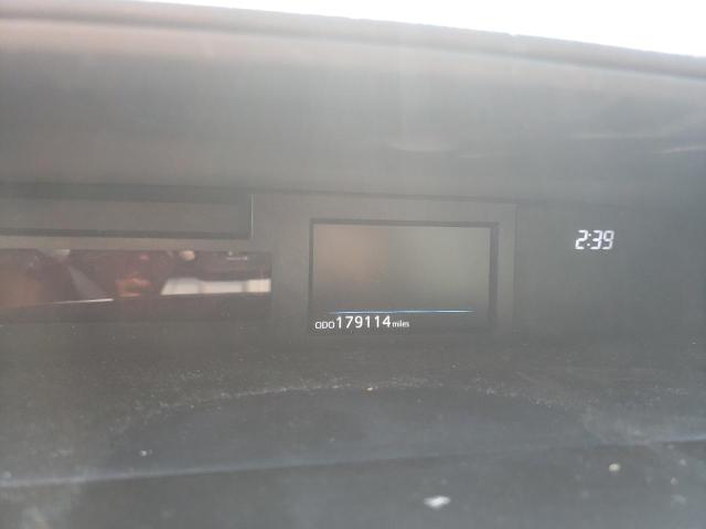 Photo 8 from auction – 2015 TOYOTA PRIUS V with VIN JTDZN3EU6FJ030189