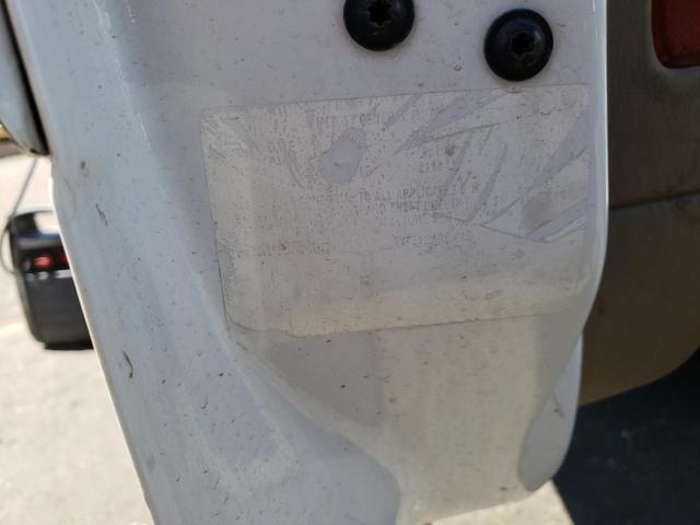 Photo 10 from auction – 2004 CHEVROLET CLASSIC with VIN 1G1ND52F34M677074