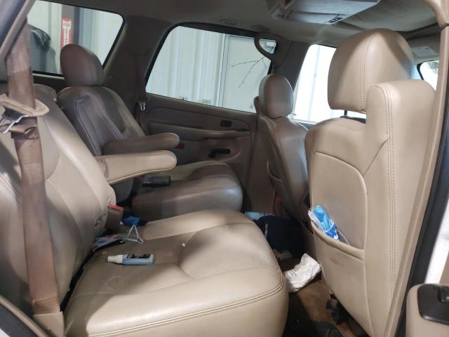 Photo 6 from auction – 2005 GMC YUKON with VIN 1GKEC13T35J229772