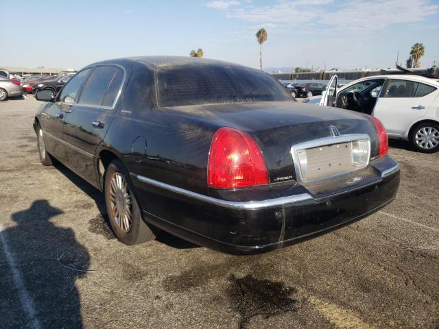 Photo 3 from auction – 2011 LINCOLN TOWN CAR S with VIN 2LNBL8FV1BX765817