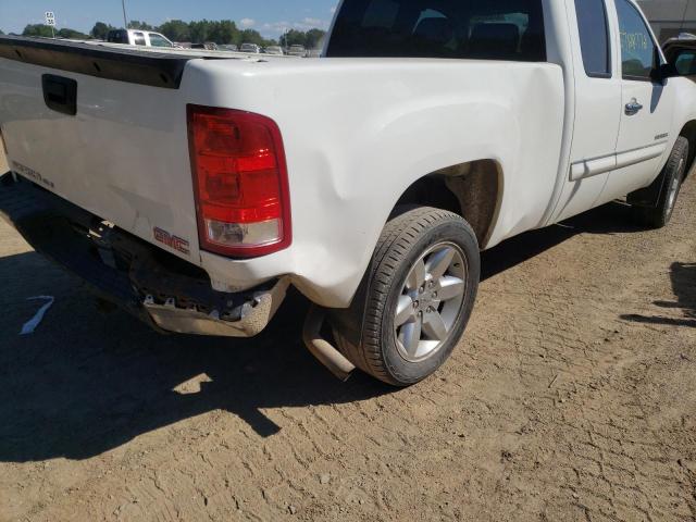 Photo 9 from auction – 2013 GMC SIERRA C15 with VIN 1GTR1VE05DZ372123