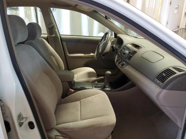 Photo 5 from auction – 2002 TOYOTA CAMRY LE with VIN 4T1BE32K32U051185