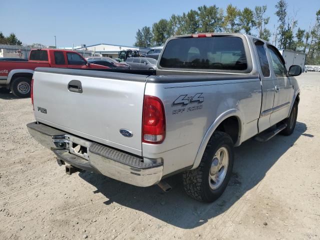 Photo 4 from auction – 2000 FORD F150 with VIN 2FTRX18L3YCB16854