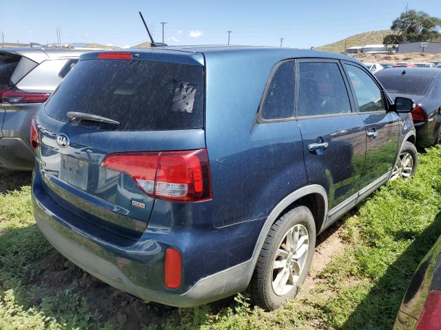 Photo 4 from auction – 2015 KIA SORENTO LX with VIN 5XYKTCA60FG611248