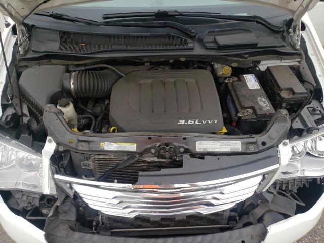 Photo 7 from auction – 2012 CHRYSLER TOWN & COU with VIN 2C4RC1BG3CR422935