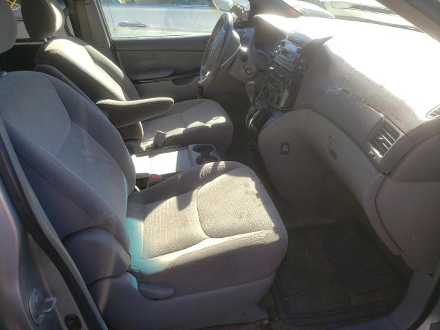 Photo 5 from auction – 2005 TOYOTA SIENNA CE with VIN 5TDZA23C05S276589