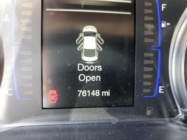 Photo 8 from auction – 2016 CHRYSLER 200 LIMITE with VIN 1C3CCCAB7GN137413