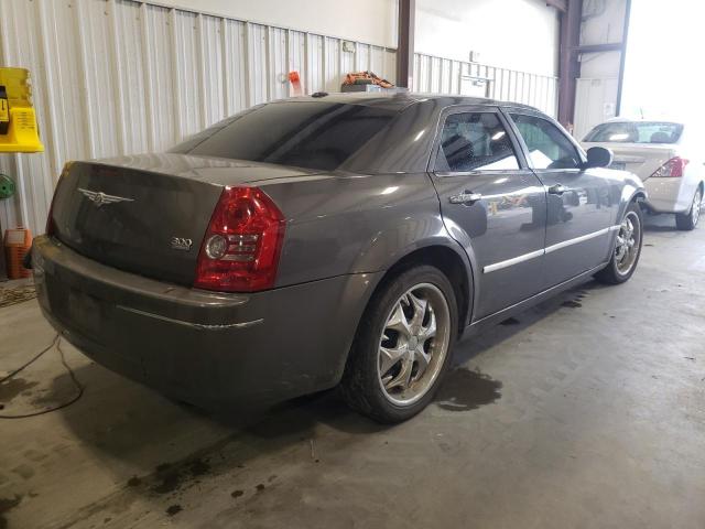 Photo 4 from auction – 2010 CHRYSLER 300 TOURIN with VIN 2C3CA5CV8AH265961