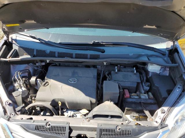 Photo 7 from auction – 2014 TOYOTA SIENNA XLE with VIN 5TDYK3DC4ES423932
