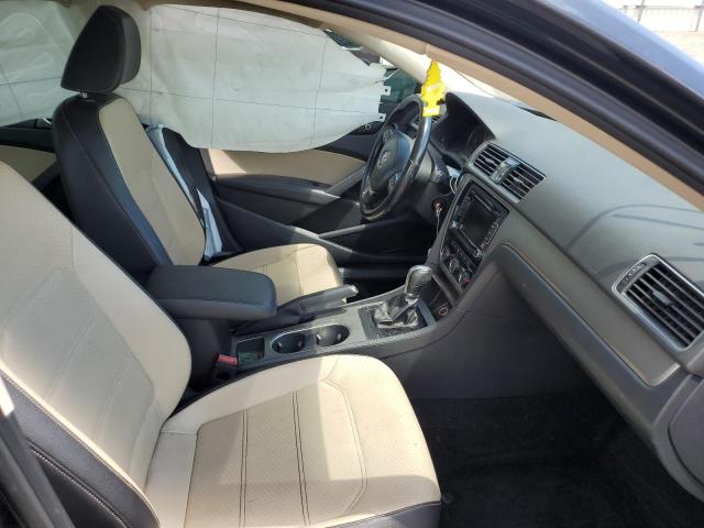 Photo 5 from auction – 2015 VOLKSWAGEN PASSAT with VIN 1VWBT7A37FC049153