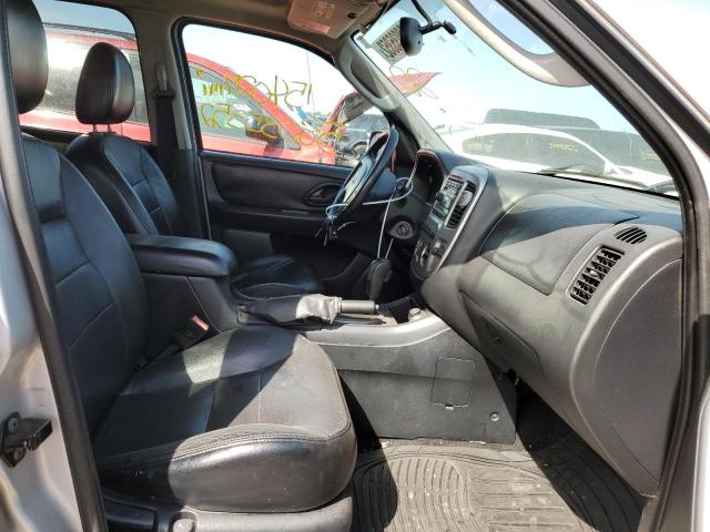 Photo 5 from auction – 2005 FORD ESCAPE LIM with VIN 1FMCU94165KA78122