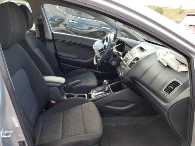 Photo 5 from auction – 2017 KIA FORTE LX with VIN KNAFK5A87H5715049