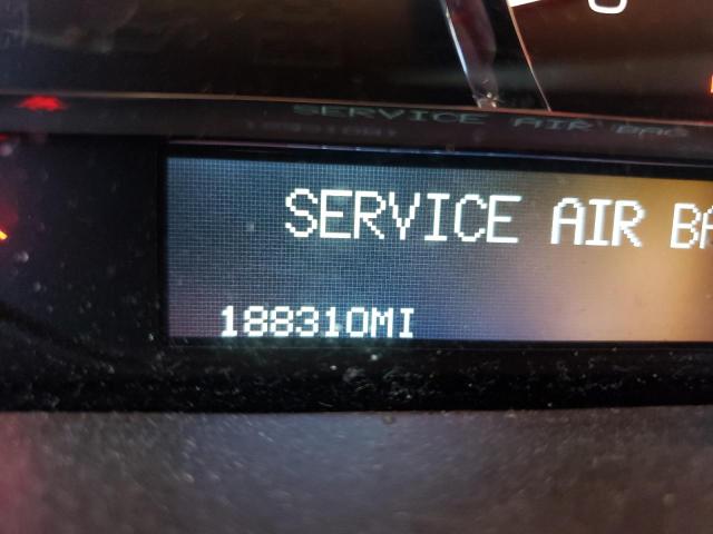 Photo 8 from auction – 2011 CADILLAC DTS with VIN 1G6KA5E60BU136157