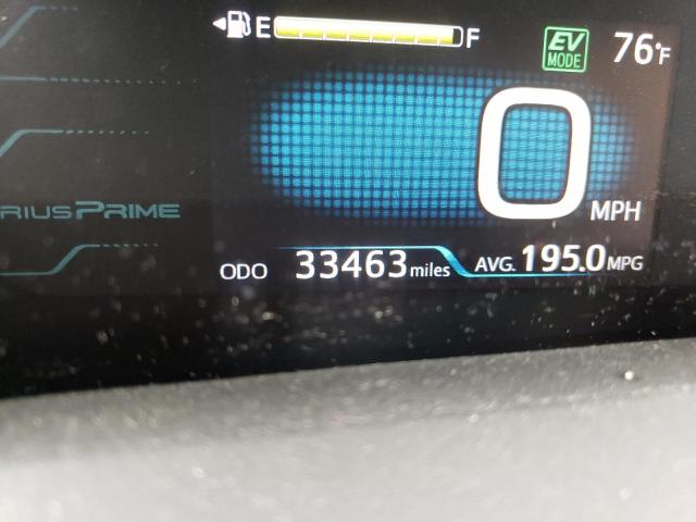 Photo 8 from auction – 2017 TOYOTA PRIUS PRIM with VIN JTDKARFP3H3009896