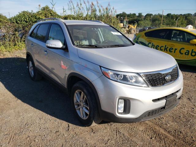 KIA SORENTO LX 2015 with VIN 5XYKTCA6XFG616554 - Photo from auction