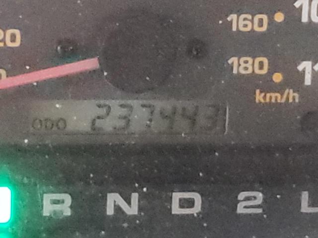 Photo 8 from auction – 2001 TOYOTA 4RUNNER SR with VIN JT3HN86R419051592