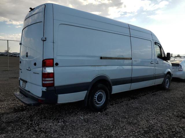 Photo 4 from auction – 2014 MERCEDES-BENZ SPRINTER 2 with VIN WD3PE8CC4E5834975