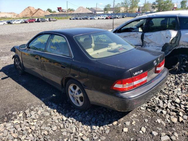 Photo 3 from auction – 2001 LEXUS ES 300 with VIN JT8BF28G215108708