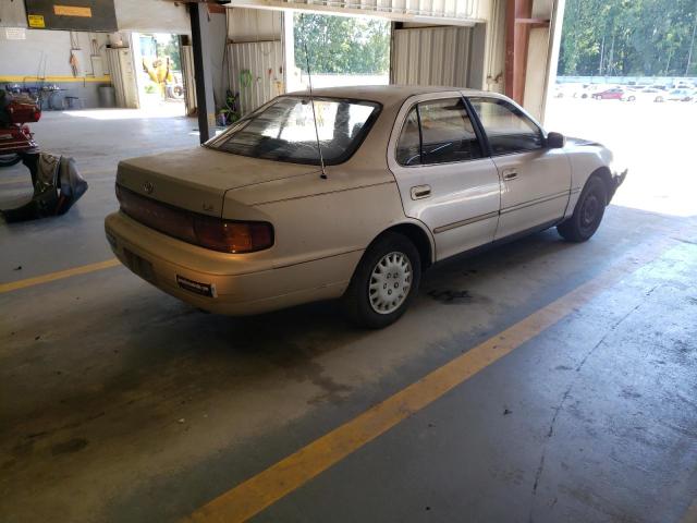 Photo 4 from auction – 1992 TOYOTA CAMRY LE with VIN 4T1SK12E7NU072553