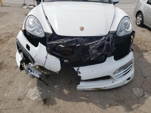 Photo 9 from auction – 2014 PORSCHE CAYENNE with VIN WP1AA2A27ELA04502