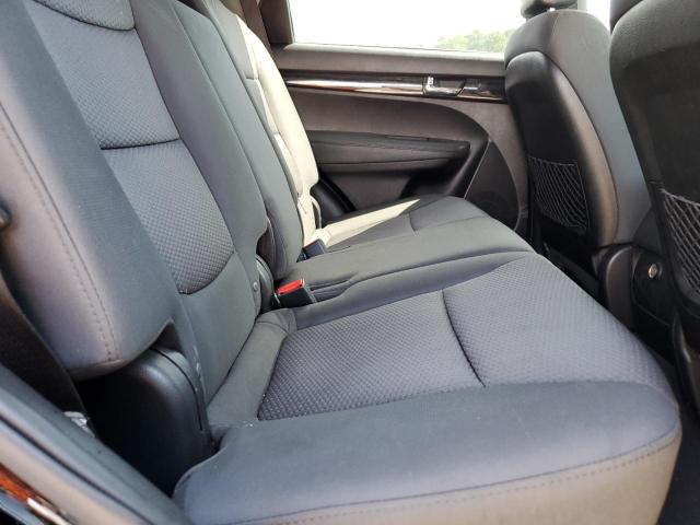 Photo 6 from auction – 2013 KIA SORENTO LX with VIN 5XYKT4A24DG309719