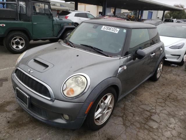 Photo 2 from auction – 2010 MINI COOPER S with VIN WMWMF7C54ATZ72486