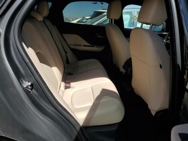 Photo 6 from auction – 2017 JAGUAR F-PACE PRE with VIN SADCJ2BV9HA058763